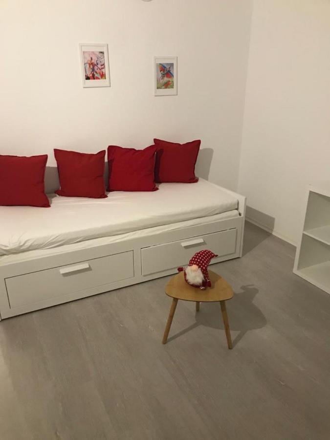 Haus Astenblick In Winterberg Fuer Bis Zu 35 Personen Fuer Wanderveranstaltungen Und Familienfeiern Bagian luar foto
