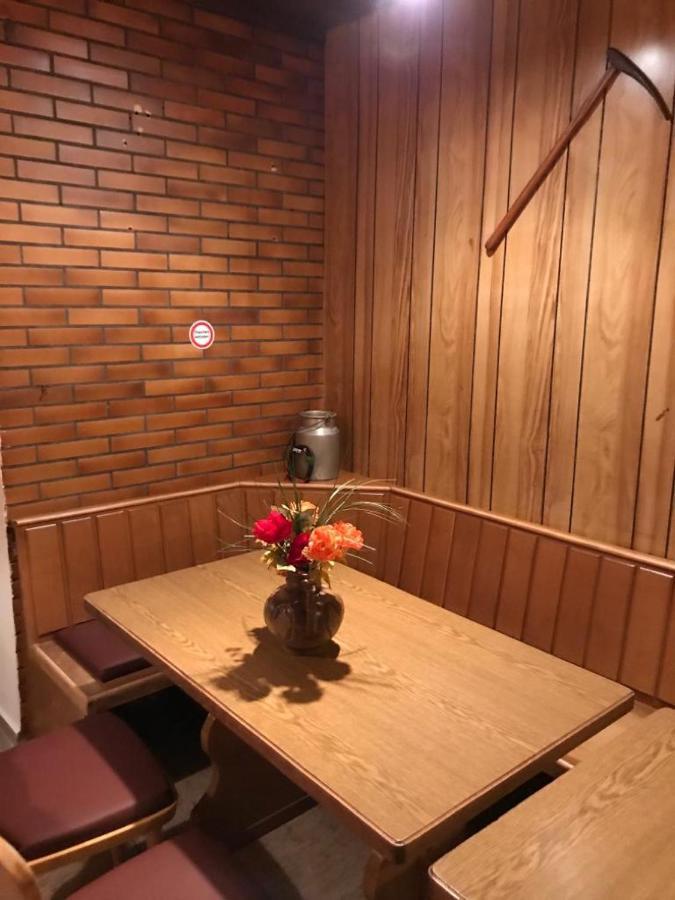 Haus Astenblick In Winterberg Fuer Bis Zu 35 Personen Fuer Wanderveranstaltungen Und Familienfeiern Bagian luar foto